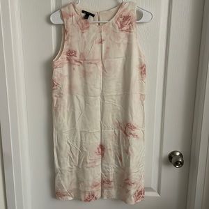 Mango Soft Floral Dress Size XS barely worn